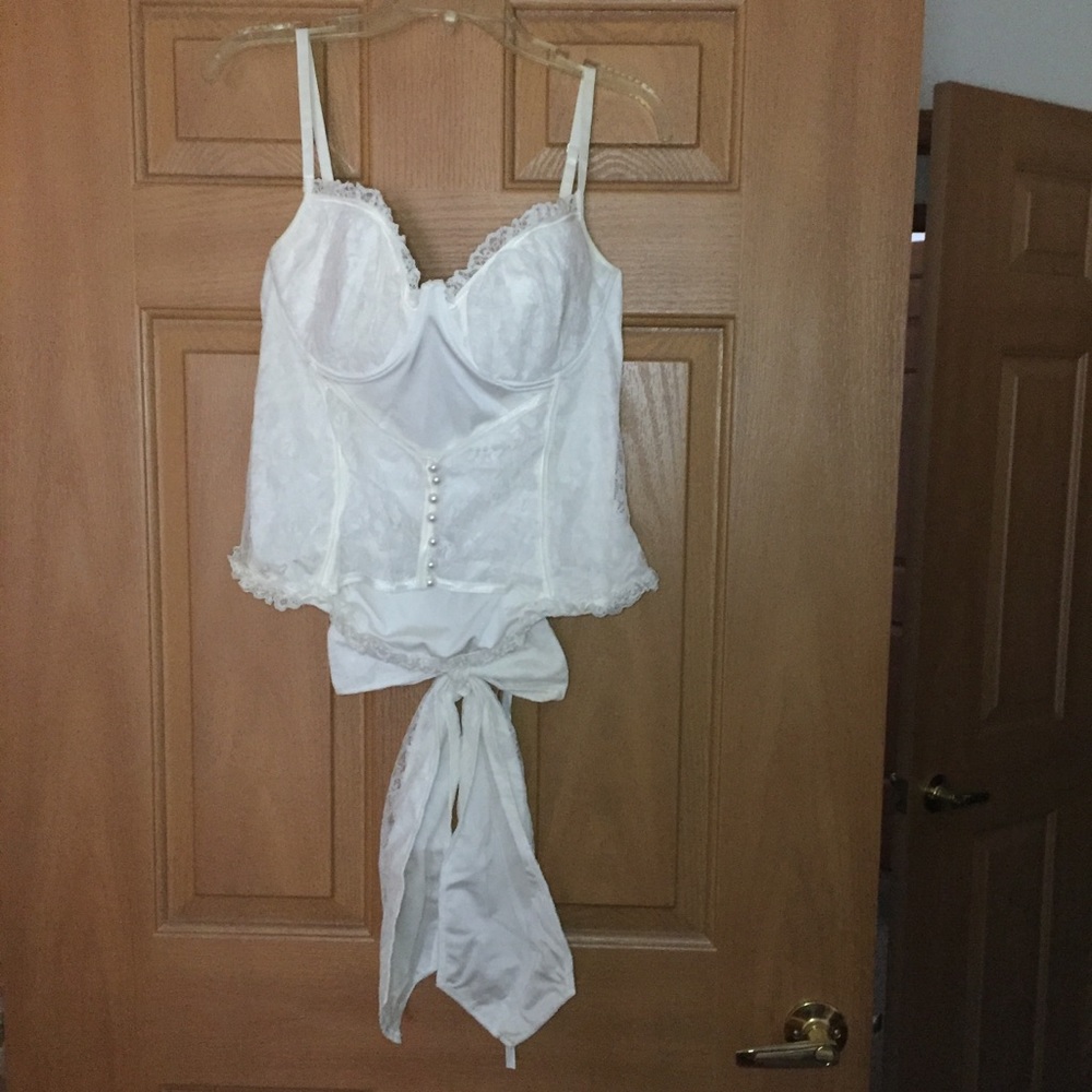 Intimate attitudes set Corset lingerie Sz 3x/4x